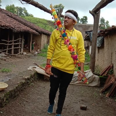 RavteBarela's profile picture. 🌳प्रकृति ही भगवान है🌴
          🌾🌾🌾
युवा सोच नई सोच क्रांतिकारी सोच
सच को एक बार नहीं हजार बार लिखेंगे हम💪