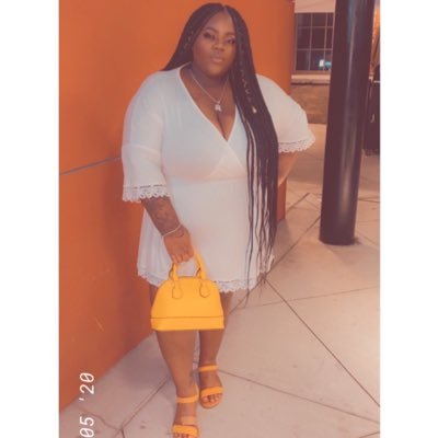 “A black woman who knows her worth comes second to none ✨. Capricorn ♑️ 01|08 . FAMUGraduate🐍🧡