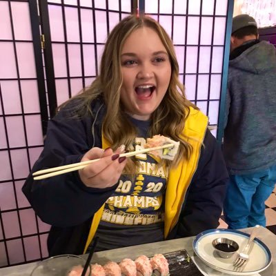 ChloeCu83141696's profile picture. SHS Junior 🤙🏼 Class of ‘21 1John 4:19✝️