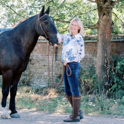 Pain Management Specialist Nurse, joint chair of the Pain Nurse Network APSIG, with a passion for horses 🐴 & dogs 🐶