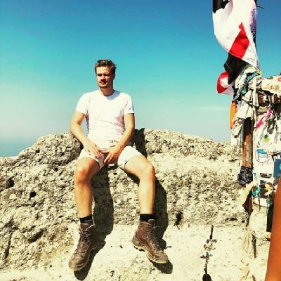 25 - Belgium - Masters in Economics - Cycling, cooking, gaming - IG TWostyn