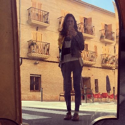 “Tot està per fer i tot és possible”. Educació pública, en valencià, feminista i bonica.