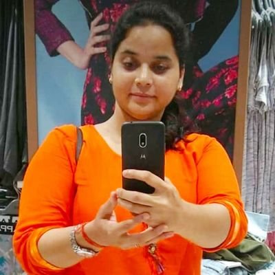 Shivang12678081's profile picture. 