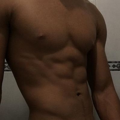 DominicanDream4's profile picture. H: 6´6 ft W: 200 lbs / Isleño 🇩🇴 / Deportista / Gym