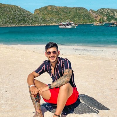 SilveiraMatheus's profile picture. repare na foto de capa e conseguirão ver o aquamen.