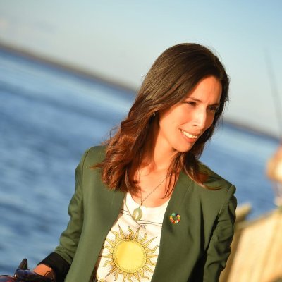 anitatayar's profile picture. Diseñadora de indumentaria Presidente Fundación Beco. Hilando futuro.