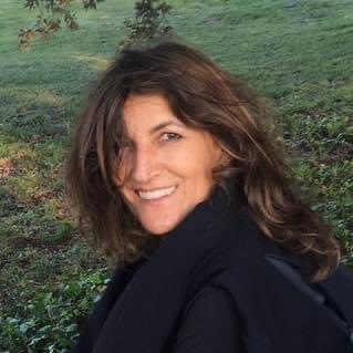 Ester Carreras Profile