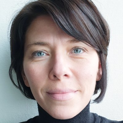 SophDub82's profile picture. Institutrice, amie des animaux,.... Fan de #TheXFiles 👽