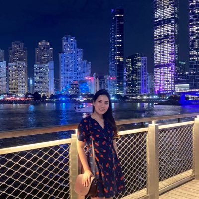 istarruu's profile picture. Light in the darkness :3