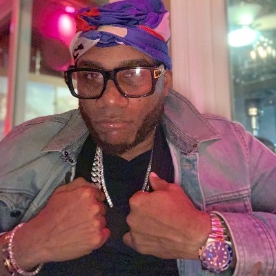 DJ DON NOVA From Queens, NYC •Artist/ Producer/ DJ• Bookings/Features: bookings@djdonnova.com •Featured in Thisis50 & The Source •New Single: “Vibe Town Again”