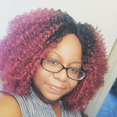 Love_Is_Major's profile picture. Read John 3:16!