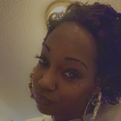Boo beautiful educated women and mother of 9 children and I love ever min of it🤣❤️❤️✌🏾