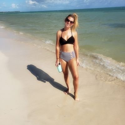 aharaymc's profile picture. 