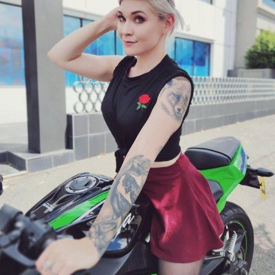 Toronto Based | Kawasaki Girl | She/Her | LGBTQ+ | Sapiosexual