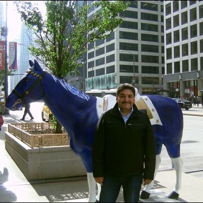 JuanPablo_AA's profile picture. Emprendedor, profesor de estado, ingeniero civil y Dr en leyes y administración, respeto el saber y quiero que todos tengan oportunidades de educarse.