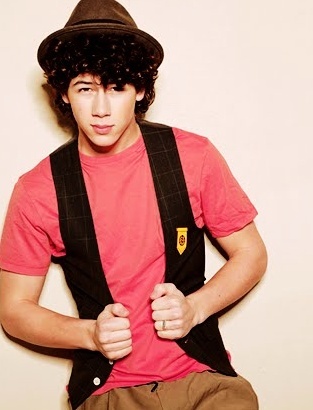Os @JonasBrothers me seguem desde 17/03/11. s2