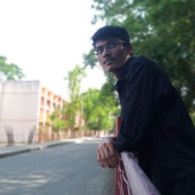 Student 👨⚕️
Strikes with the thought #வாழ்வோம்வாழவைப்போம்👍