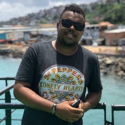 Atleta do Real Sussuarana⚽
amante da música ♥️, Salvador-BA meu pai.
Be the change you wish to see in the world.
Instagram:@qualfoitoddy