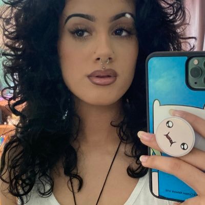 naughtiuh's profile picture. part time carpet muncher with a funny hair cut 𓀐𓂸 lizard mom, rob zombie whore  , they/she