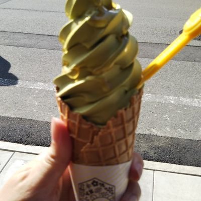 midoridaifuku17's profile picture. キラキラも映えも無い日常のなんでもない事をつぶやきます😊
好きなもの→料理・家飲み・ハーブ・猫・お菓子・紅茶・一人旅…など。それらをゆるくつぶやいています。

フォロー・フォロバの挨拶DM不要です。