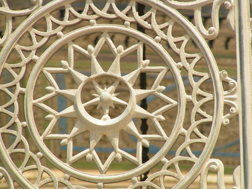 MrsZoom's profile picture. Geocaching Yarn Nerd