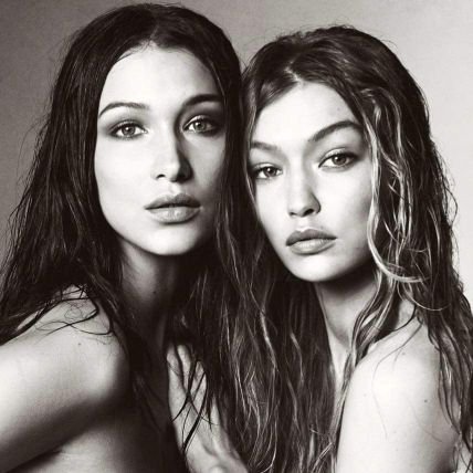 The 1st FAN PAGE & most reliable source on everything @gigihadid & @bellahadid; since 2013.
🚨We DO NOT own any content posted, pls DM for credit/removal🚨