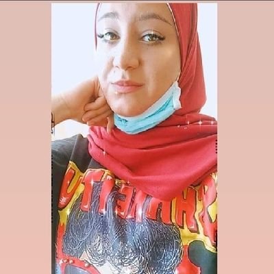 DouaaSaleh1's profile picture. ‏لون حياتك بألوان التفاؤل والسعادة. إنما الحياة عبارة عن لوحة تنتظر الألوان لتغدو أكثر جمالا...