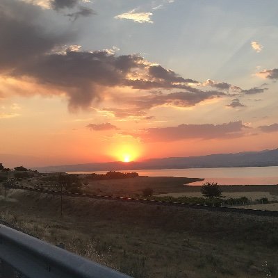 erkanguzel20's profile picture. Herseye rahmet dürüst ve gerçekleri söyleyen