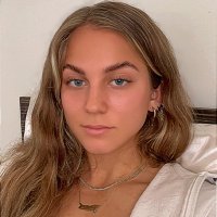 Isabel (@isabelkuzyy) 's Twitter Profile