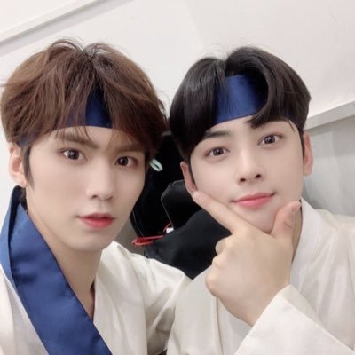 ASTR0ASTR0ASTR0's profile picture. @offclASTRO @ASTRO_Staff @jp_offclastro @fantagiomusic_