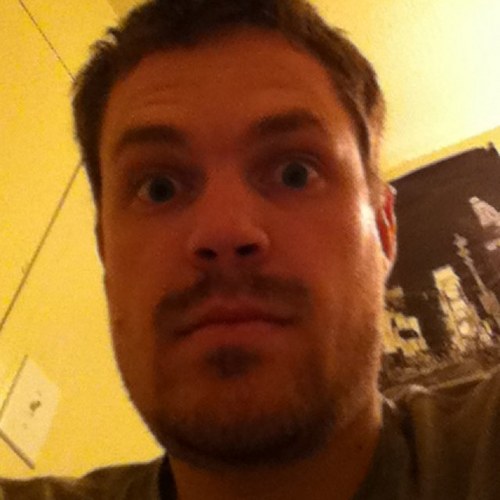 tweetledum22's profile picture. 