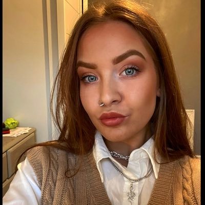 ShaunaLeigh62's profile picture. 