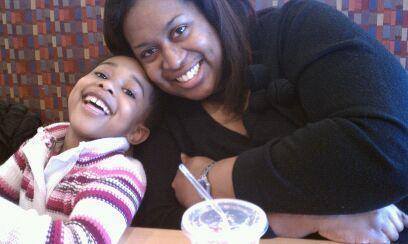 alvinesia's profile picture. 