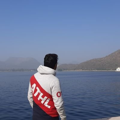 Sumitan64136348's profile picture. Appreciate everything,
 that you are 😎 🎓📓.