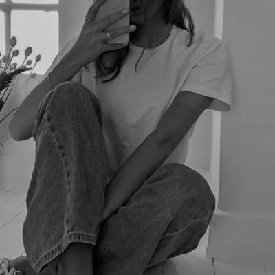 minus_inspp's profile picture. Je follow backkkk