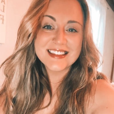 tiffanyex4's profile picture. 🖤🖤🖤🖤