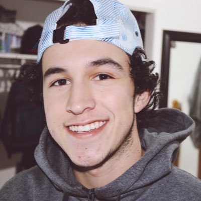 Espy24Johnny's profile picture. 