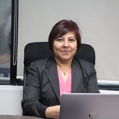 Defensora de los Derechos del consumidor en Guatemala. Economista y especialista en política pública.