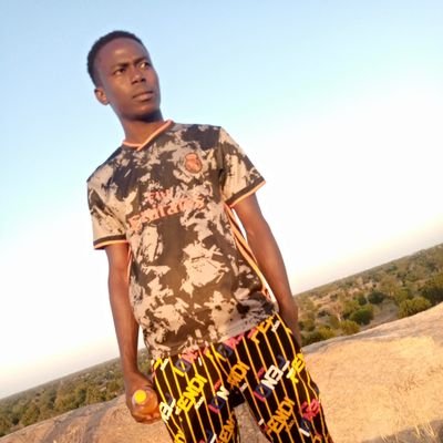 rusutech's profile picture. to know anything