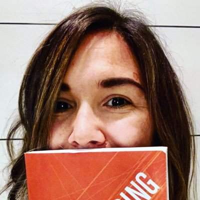 MariaJoseFitzg2's profile picture. kid-lit author. Teacher. Rep'd by @saraagent #PitchWars alum; Honduran, Mama. Nature lover. Debut #TurtlesoftheMidnightMoon out Spring ‘23 from @KnopfBFYR