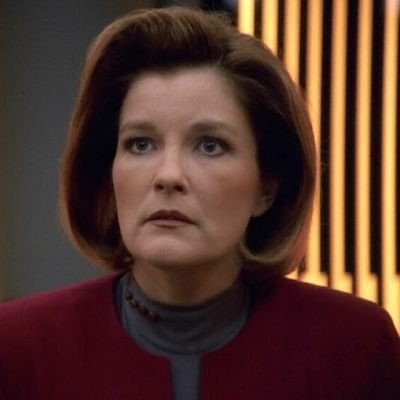 Captain of the uss voyager and married to @chakvoyager2