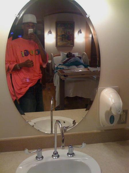 Play75Boy's profile picture. My original Twitter account. I’m just now getting it back (02/27/21)