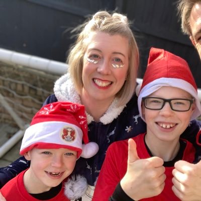 oh_mummy_'s profile picture. Mum to two awesome boys (14 & 11). Partial to tea, cake, crafting and jazzercise! Interiors and buildings enthusiast.