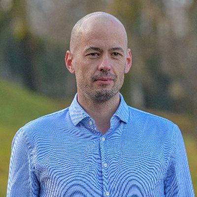 radinja's profile picture. Words are not sufficient.