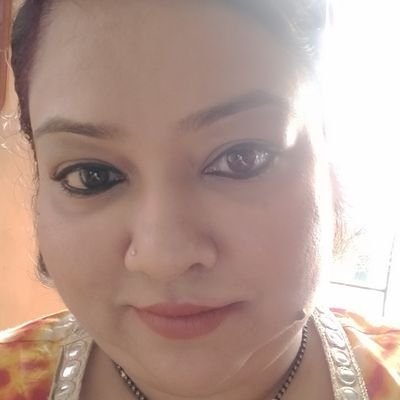 I am Soumi Das Chatterjee, content writer for 21 yrs,Chief Editor, award winning writer, blogger, NFT Creator,@elonmusk fangirl, awakened Divine Feminine
