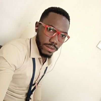 Male, christian, Ambitious and charming. You would love to hate me. #i follow back#