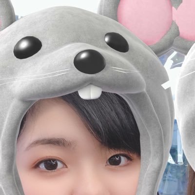 大学1回生🚩 私大文系法学部の大学生。大学生活の時間を有意義に過ごす為にプログラミングを始める✊🏻情報収集とモチベ維持の為にTwitter始めました🕊目標は「月5万円」/ 2021年2月13日プログラミング学習開始!👩🏻💻 #独学応援サロン