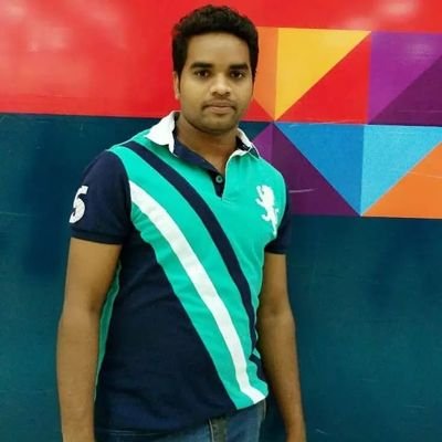 ImJahid7277's profile picture. 🇮🇳“होशियार” होना अच्छी बात है
पर दुसरो को “मूर्ख” समझना..
…बेवकूफी है!🇮🇳