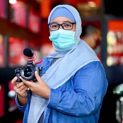 RetnoListyarti's profile picture. Kreator Digital, Penggiat Pendidikan, mantan Sekjen FSGI, Komisioner KPAI PERIODE 2017-2022 ——Video Terbaru: https://t.co/VnnTXh4tja 🚨
