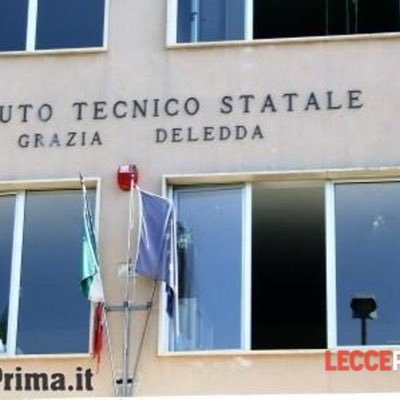 1cafm's profile picture. 